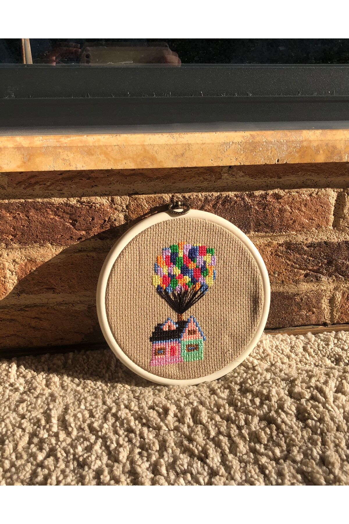 Balon Ev Kanaviçe Tablo